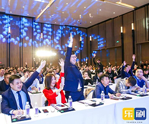 個(gè)人pos機(jī)怎么用？養(yǎng)卡的方式不能錯(cuò)